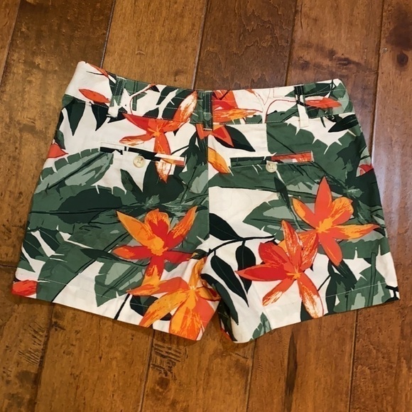 Banana republic floral print shorts - Picture 3 of 4